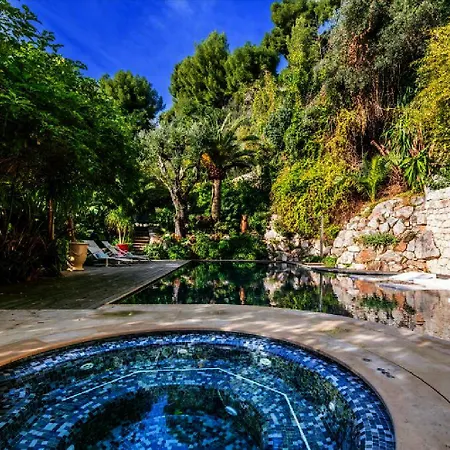 Located In A Luxurious Area Villefranche-sur-Mer