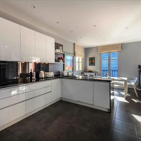 Located In A Luxurious Area Lägenhet Villefranche-sur-Mer